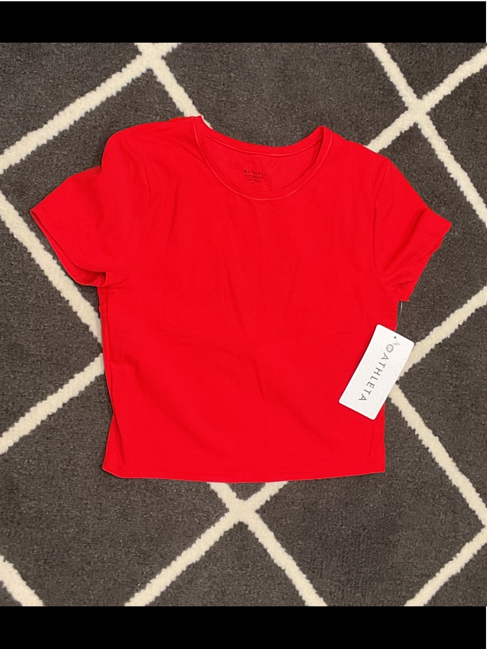 NWT Athleta transcend cropped top red